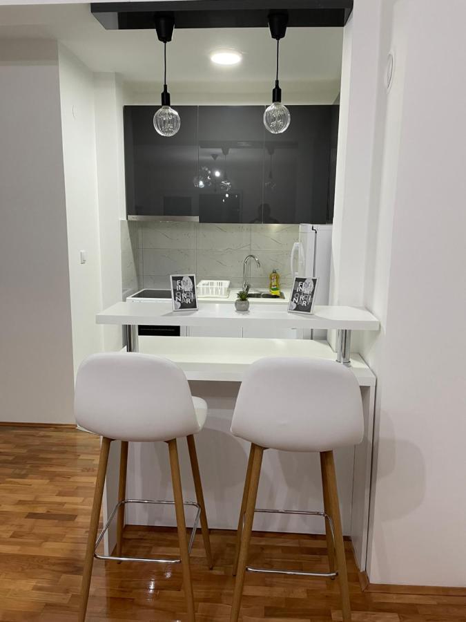 Apartman Lux Βράνιε Εξωτερικό φωτογραφία