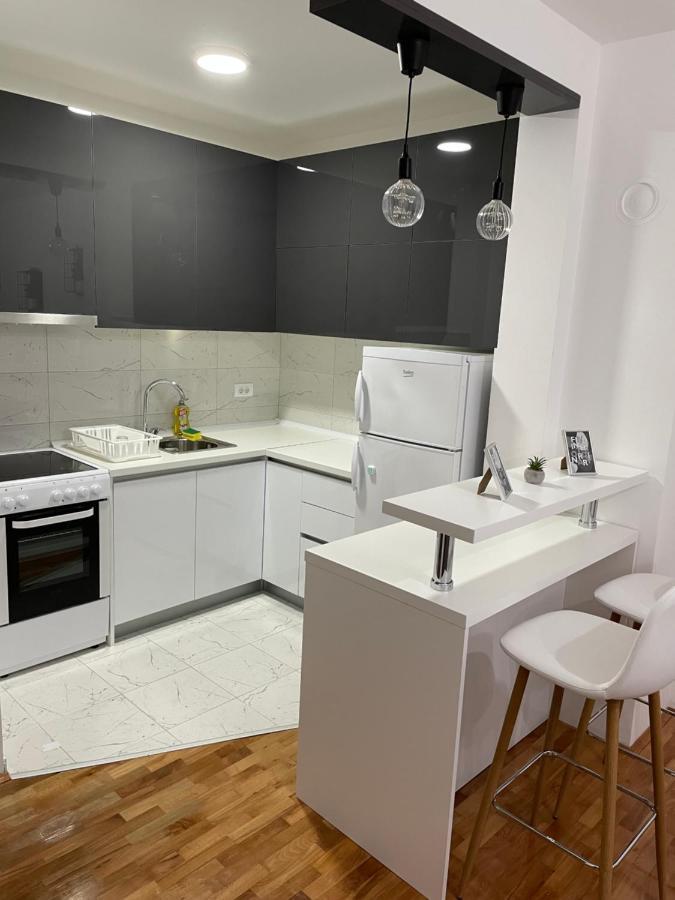 Apartman Lux Βράνιε Εξωτερικό φωτογραφία