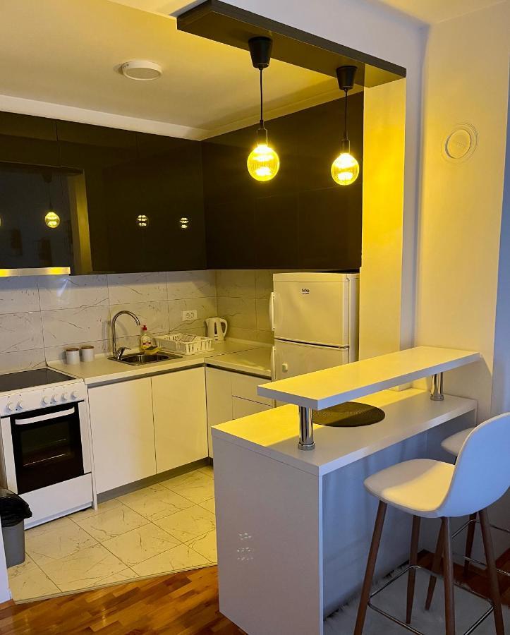 Apartman Lux Βράνιε Εξωτερικό φωτογραφία