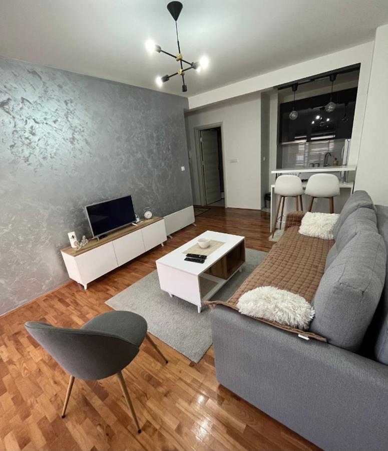 Apartman Lux Βράνιε Εξωτερικό φωτογραφία