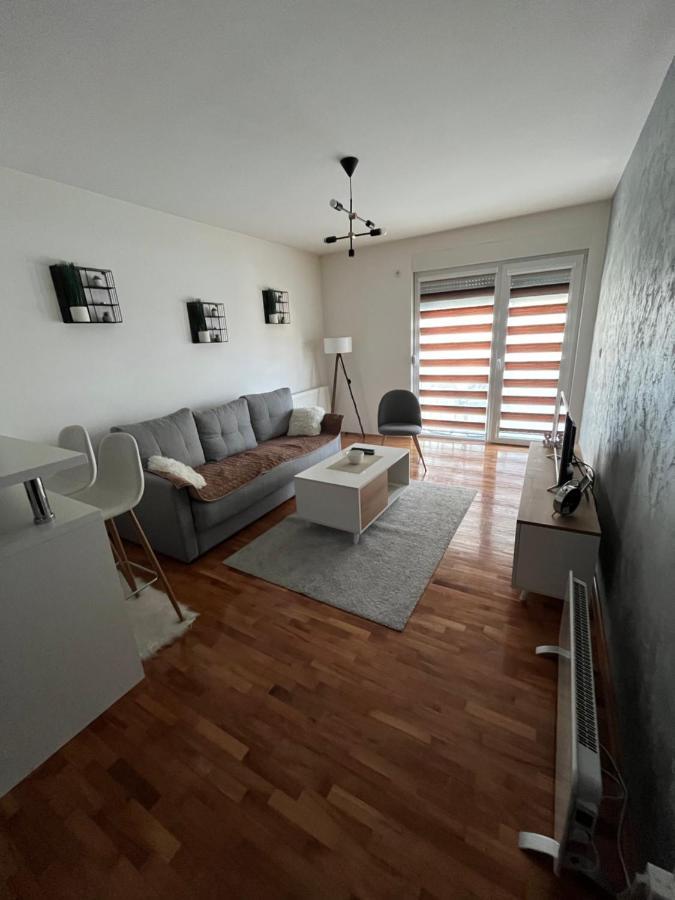Apartman Lux Βράνιε Εξωτερικό φωτογραφία