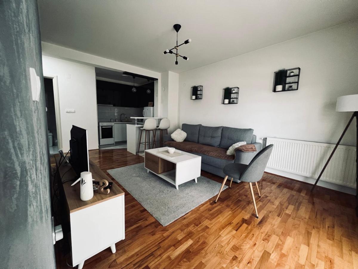 Apartman Lux Βράνιε Εξωτερικό φωτογραφία