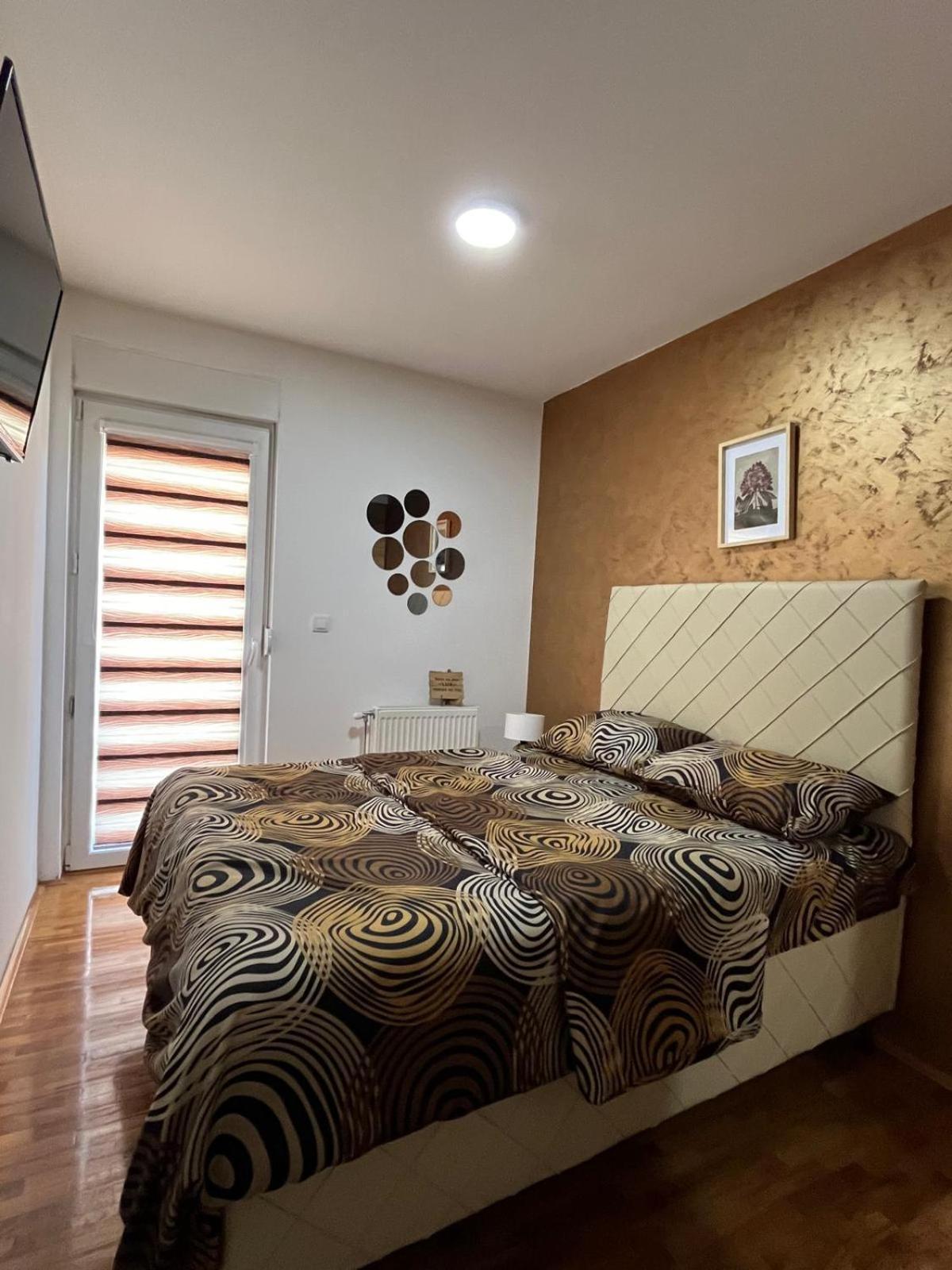 Apartman Lux Βράνιε Εξωτερικό φωτογραφία